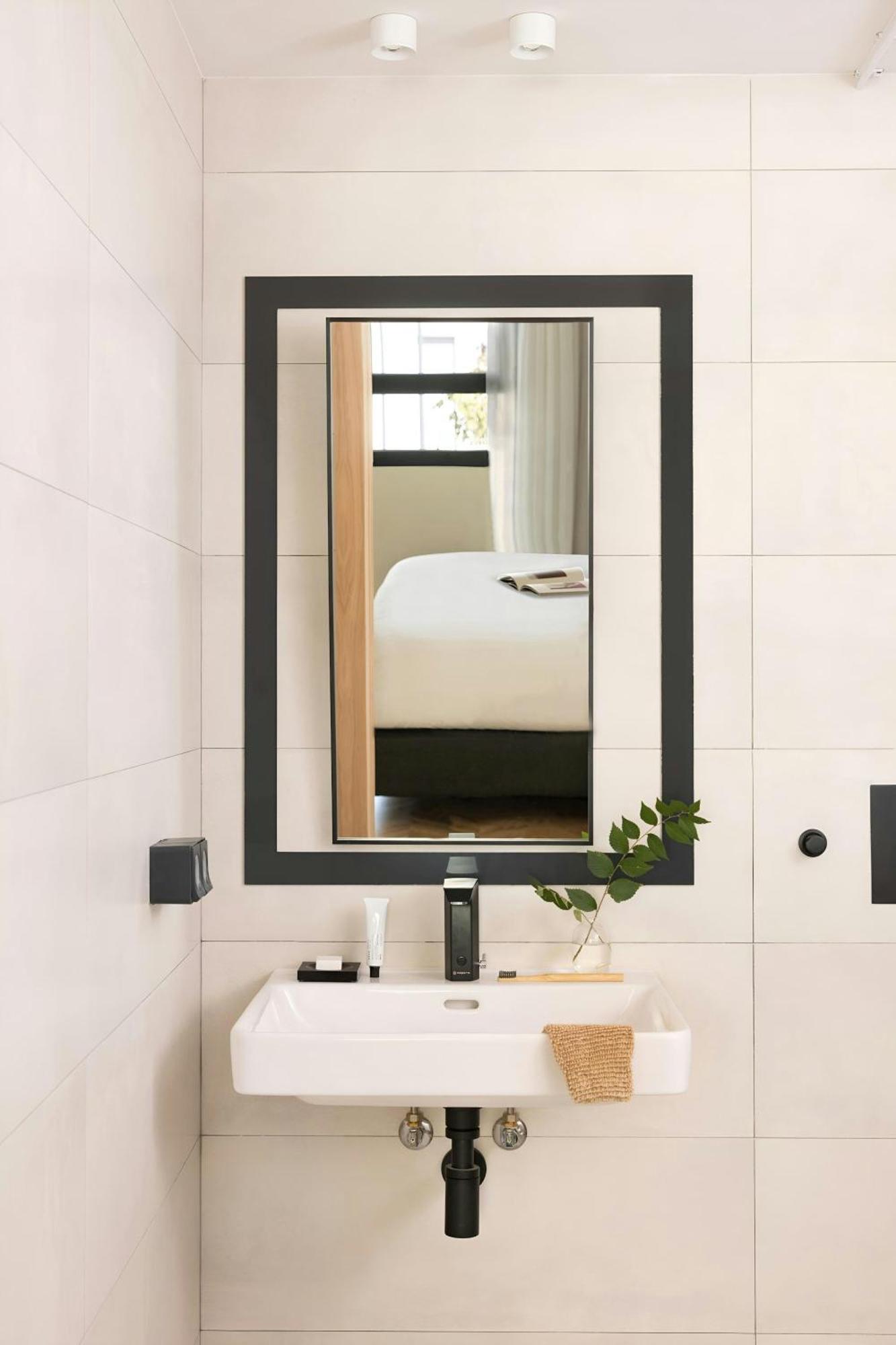Sonder By Marriott Bonvoy Sofia Atocha Apartahotel Madrid
