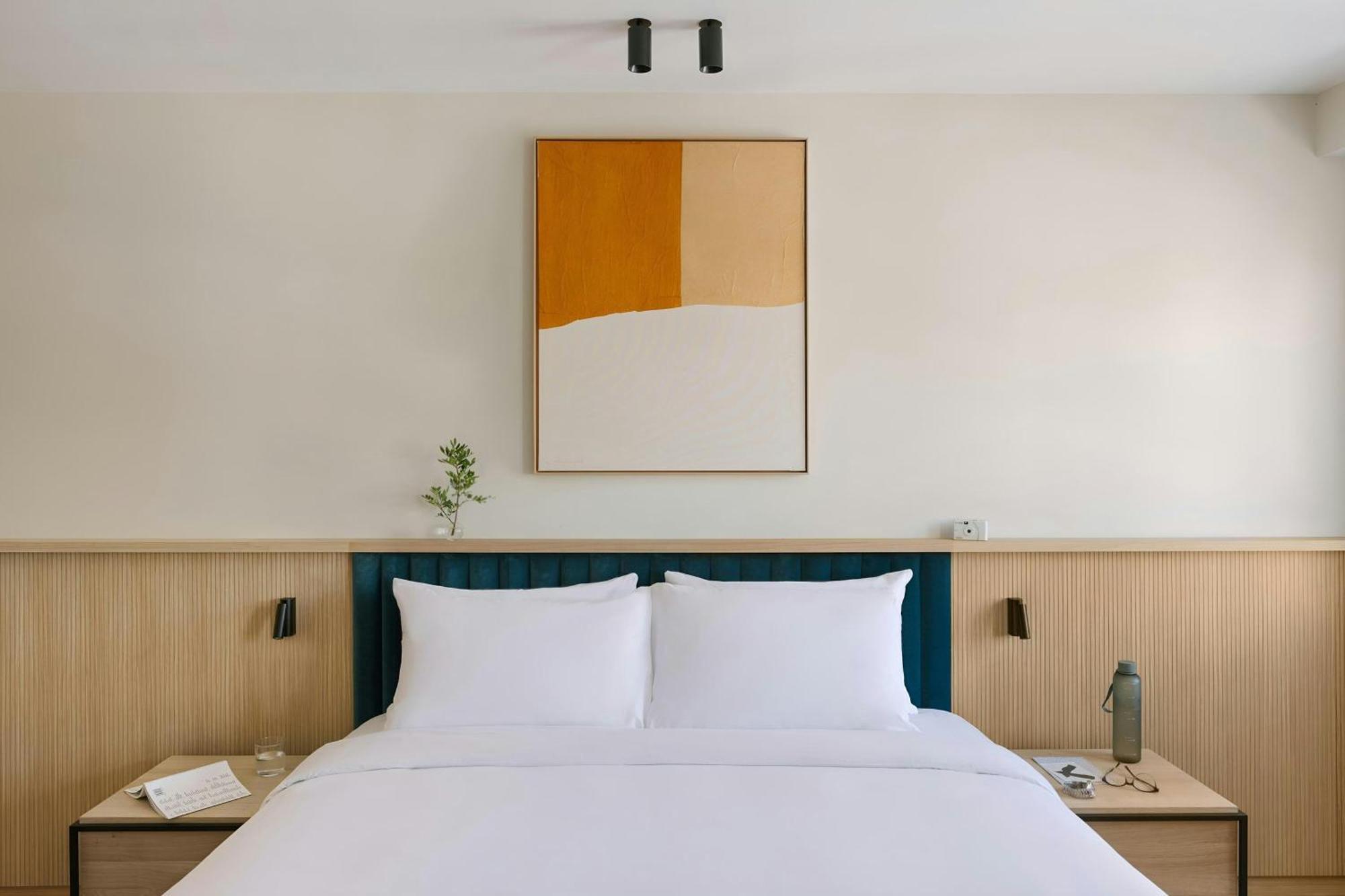 Sonder By Marriott Bonvoy Sofia Atocha Apartahotel 3*