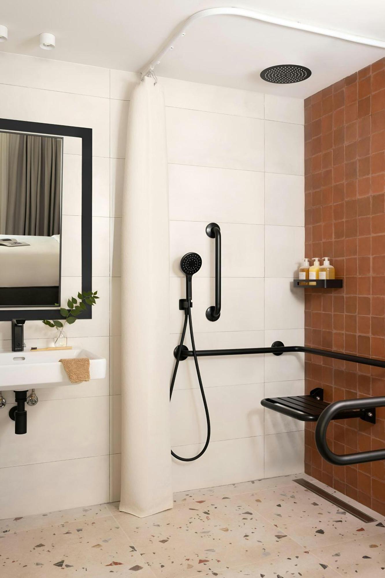 Sonder By Marriott Bonvoy Sofia Atocha 3*